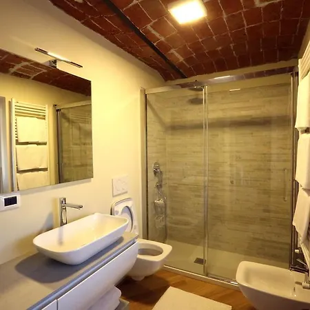 Sui Tetti Άλμπα